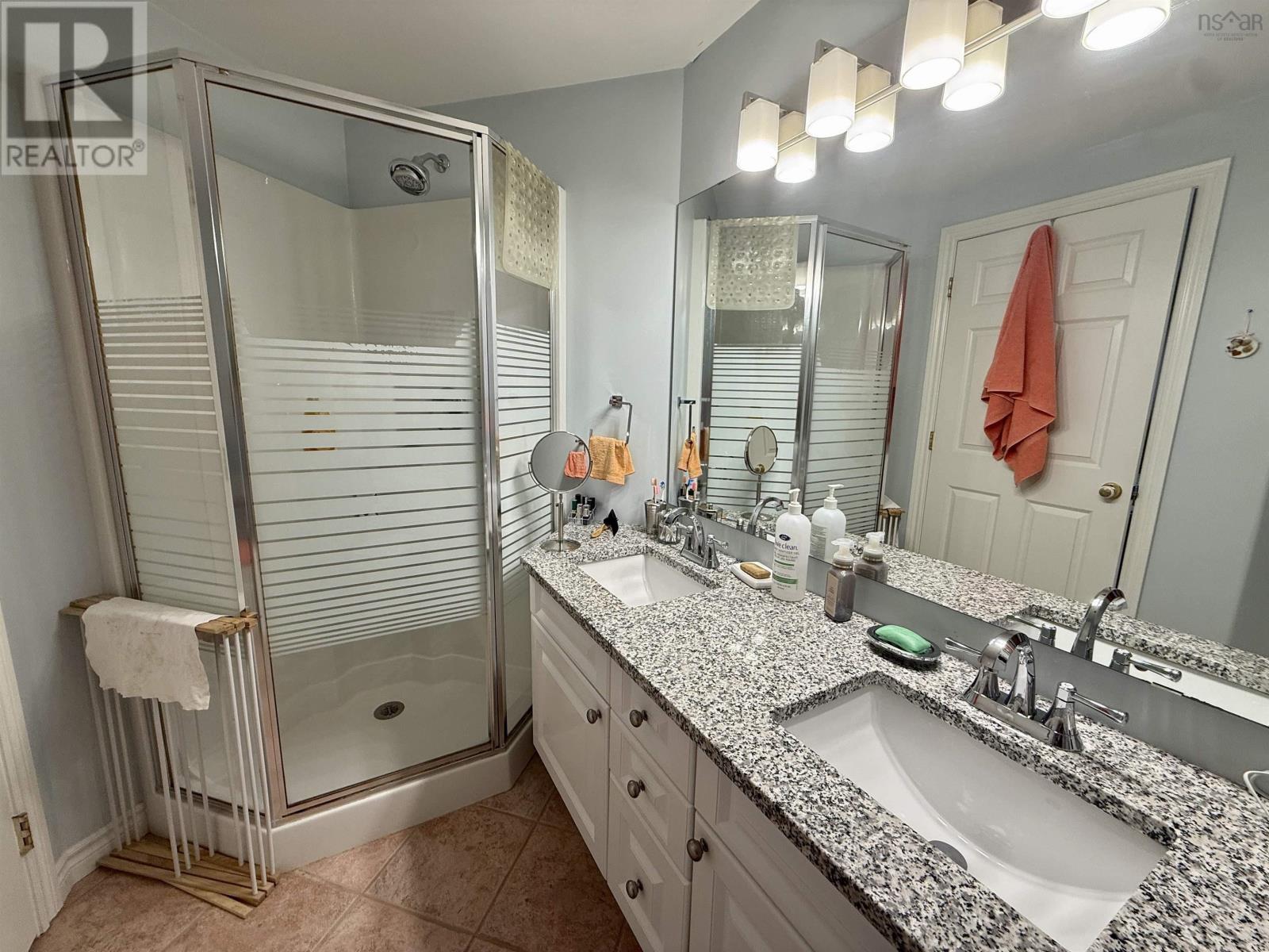 Property 30 of 52 of 404 99 Waterfront Drive