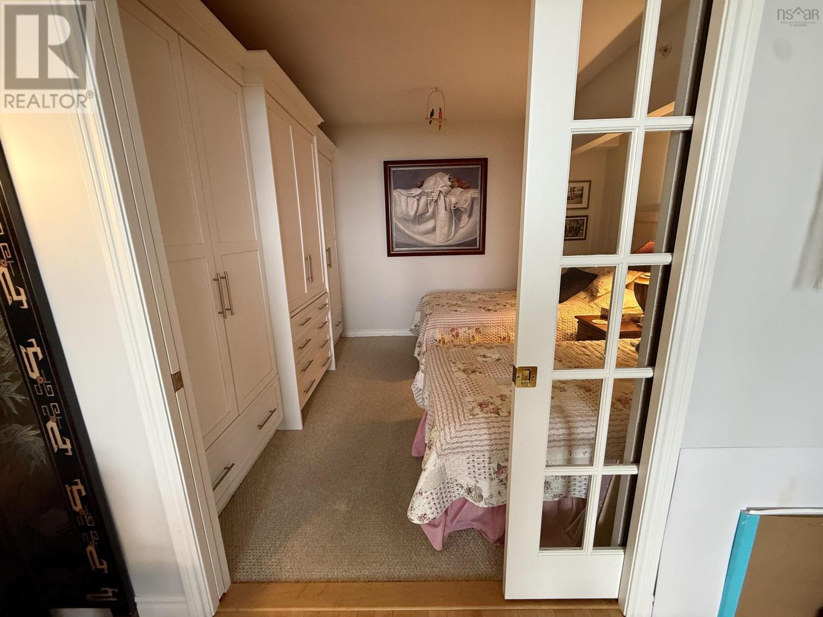 Property 31 of 52 of 404 99 Waterfront Drive