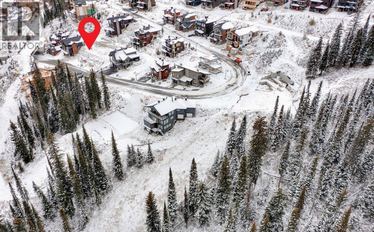  325 Feathertop Way, Big White