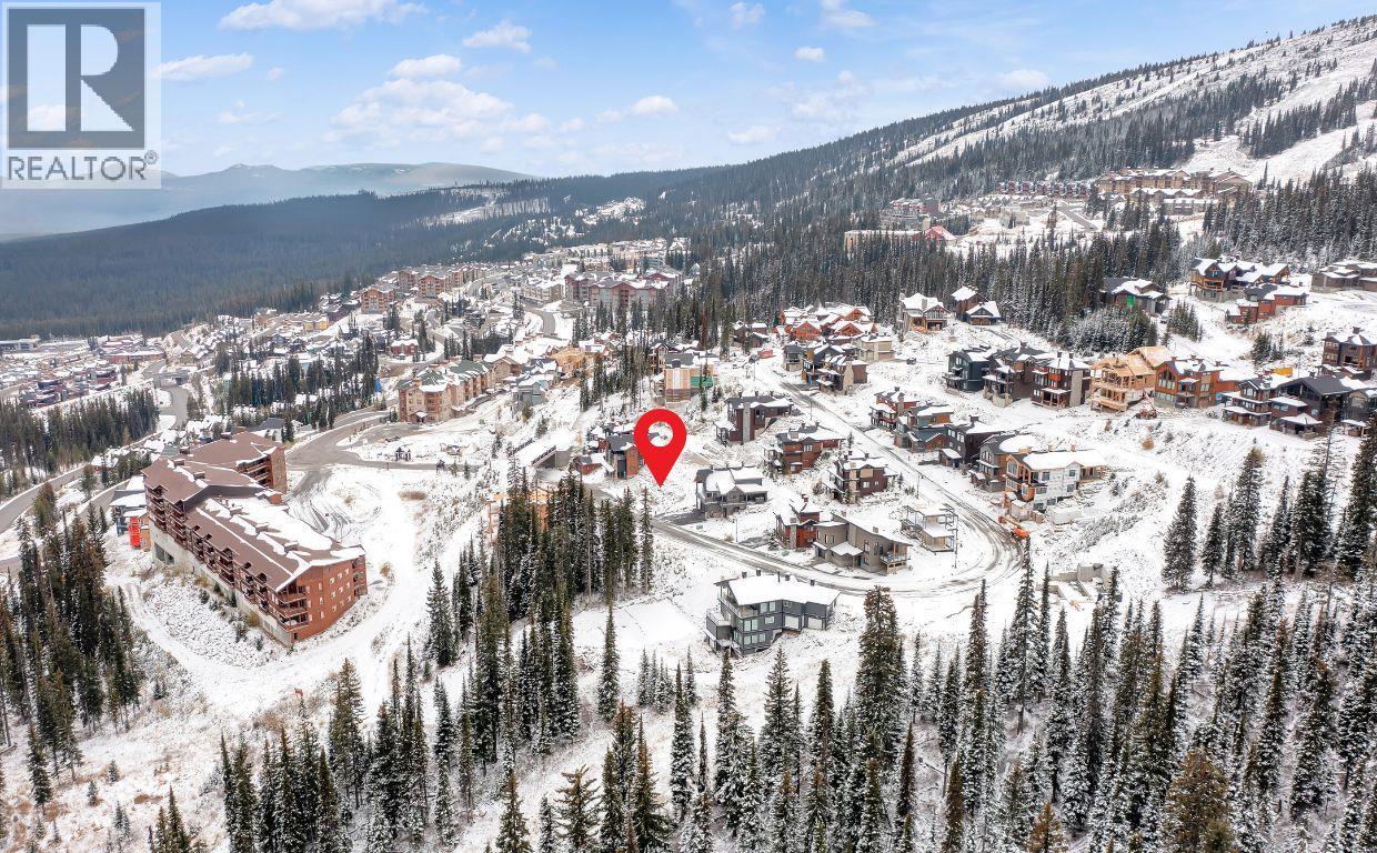  325 Feathertop Way, Big White