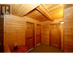 3483 Highway 95, Parson, BC V0A1L0 Photo 17