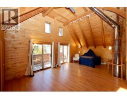 3483 Highway 95, Parson, BC V0A1L0 Photo 18
