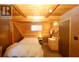 3483 Highway 95, Parson, BC V0A1L0 Photo 33