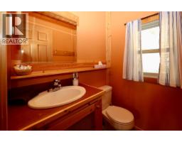 3483 Highway 95, Parson, BC V0A1L0 Photo 36