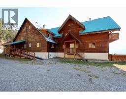 3483 Highway 95, Parson, BC V0A1L0 Photo 8