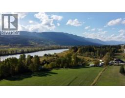 3483 Highway 95, Parson, BC V0A1L0 Photo 81