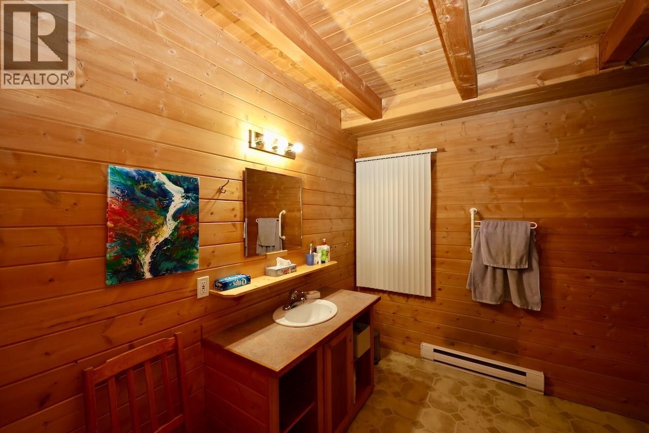 3483 HIGHWAY 95 - 42