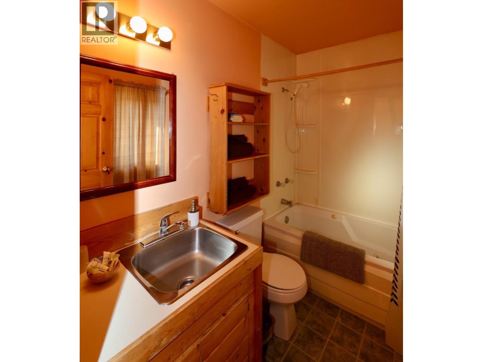 3483 HIGHWAY 95 - 47