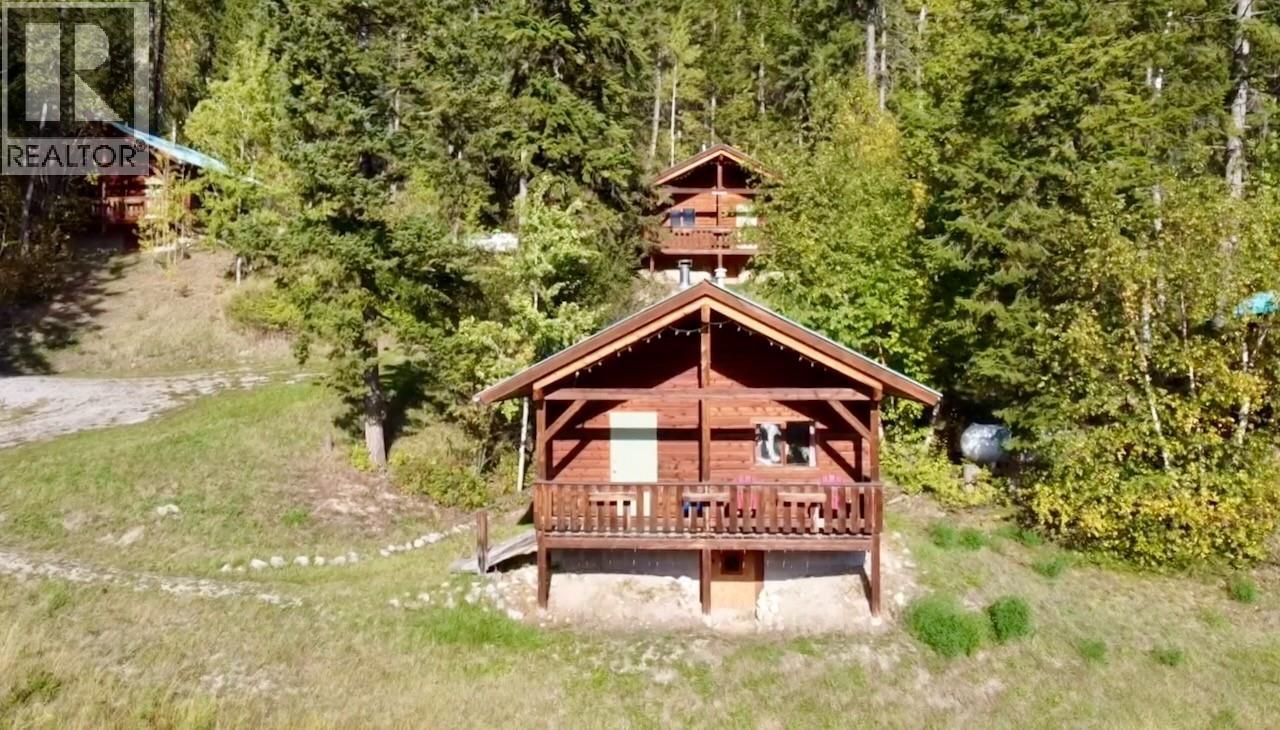 3483 Highway 95 - 83