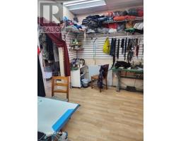 8 - 2323 Bloor Street W, Toronto, ON M6S4W1 Photo 13