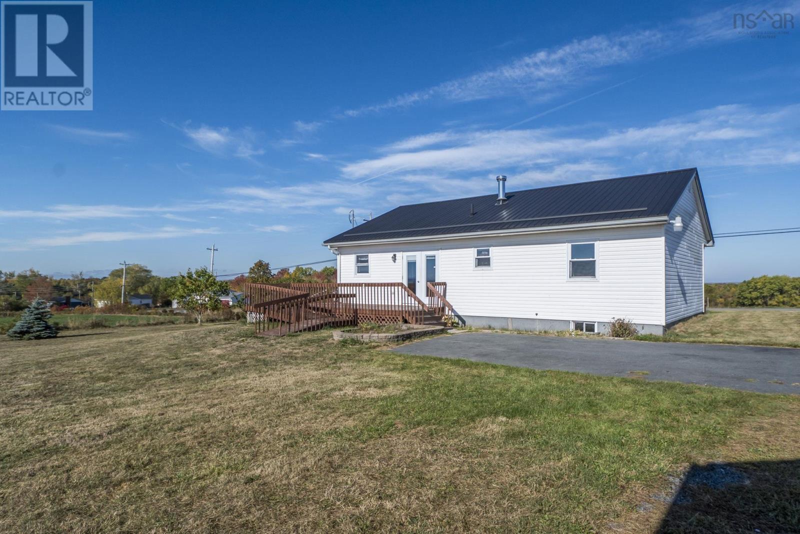 Property 22 of 33 of 454 Lawrence Road