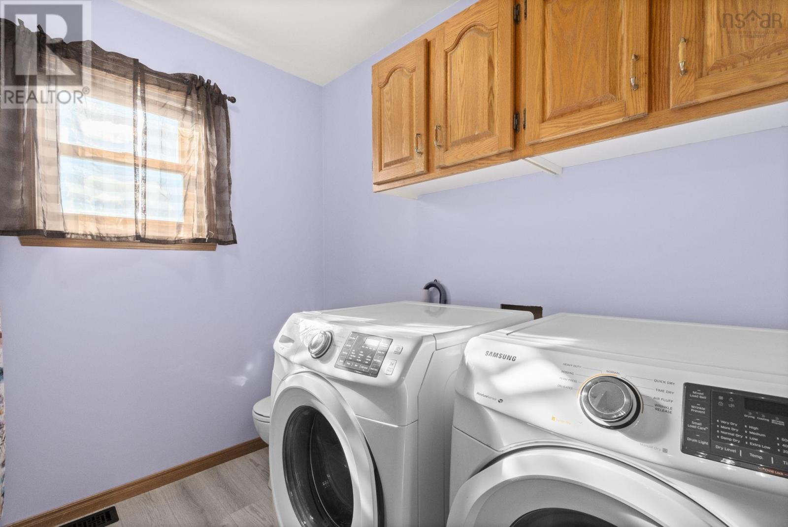 Property 17 of 33 of 454 Lawrence Road