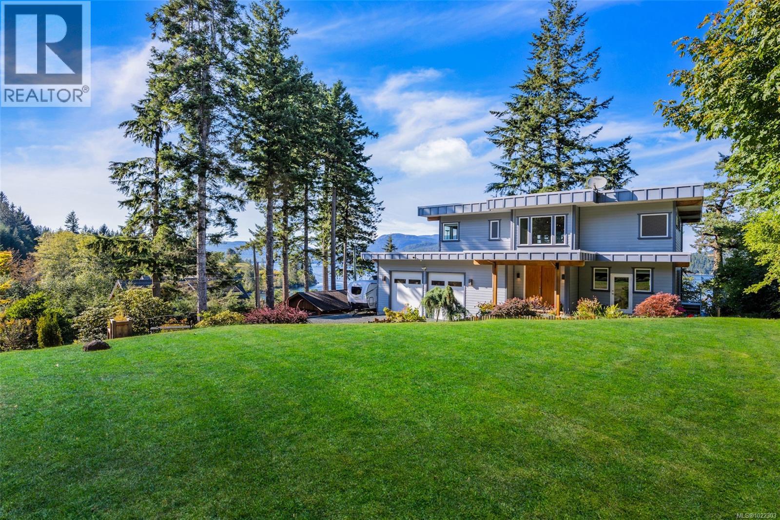 5898 Race Point Rd, Campbell River