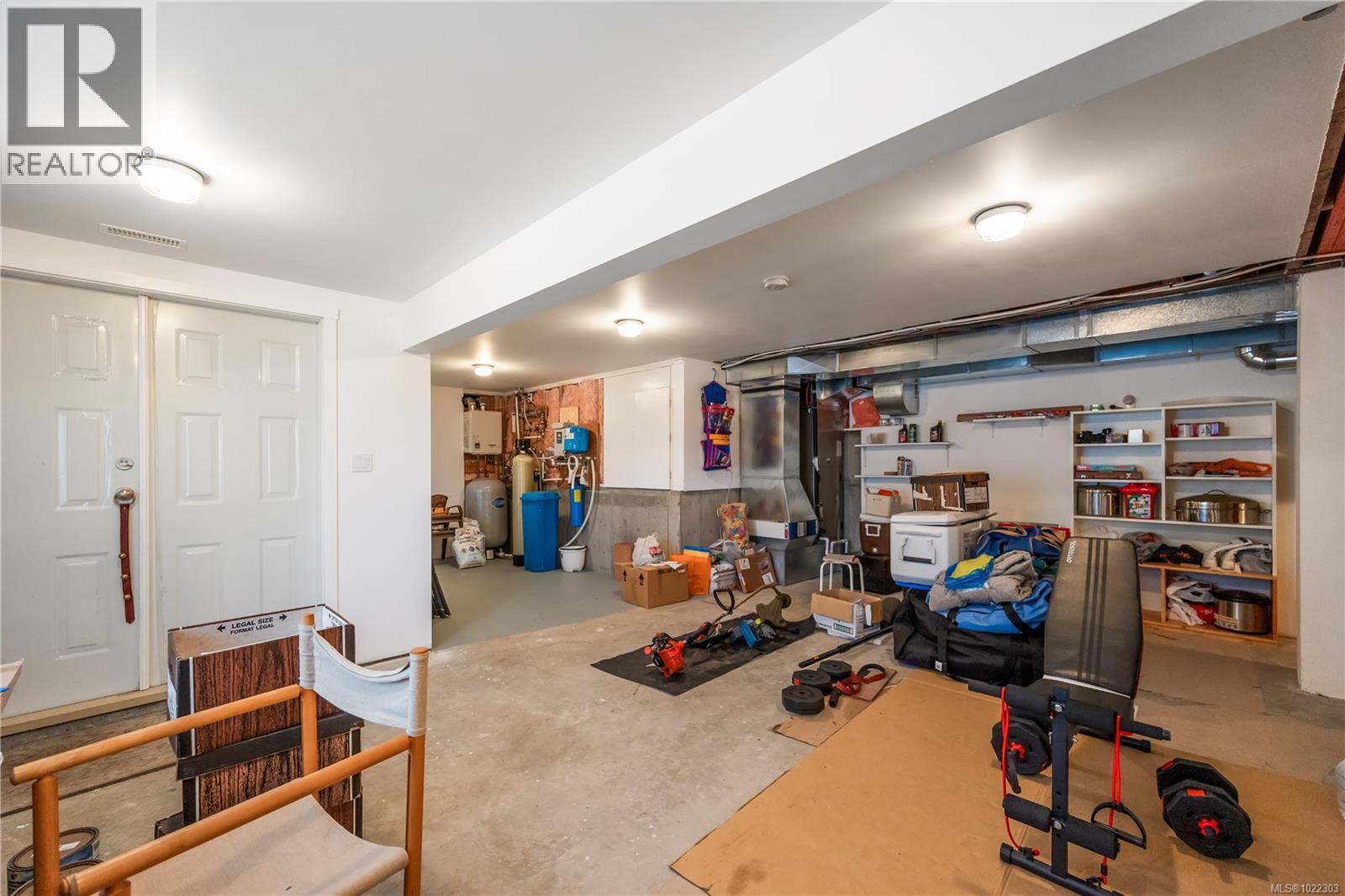 5898 Race Point Rd, Campbell River