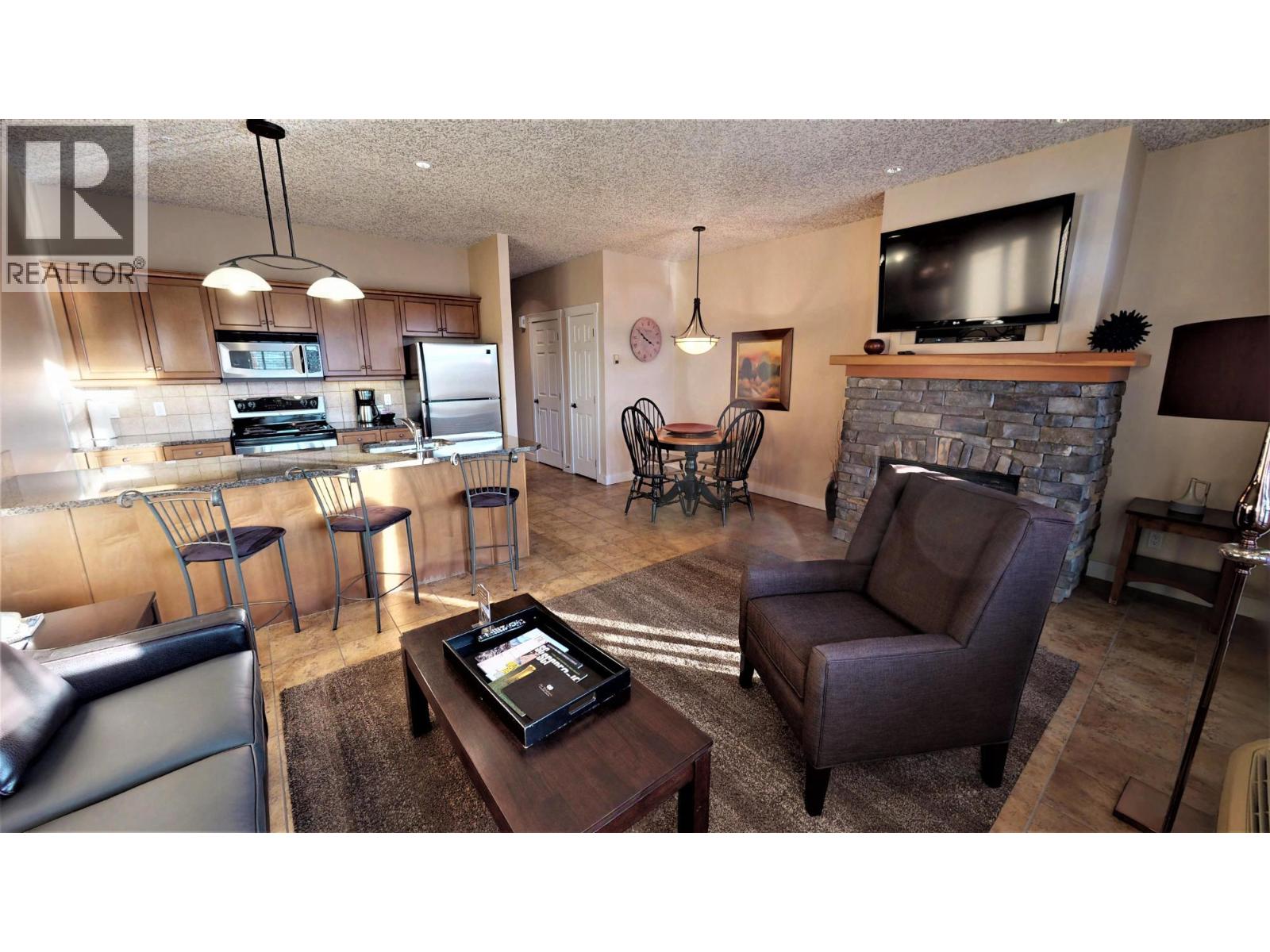 415 Q 400 BIGHORN Boulevard, Radium Hot Springs