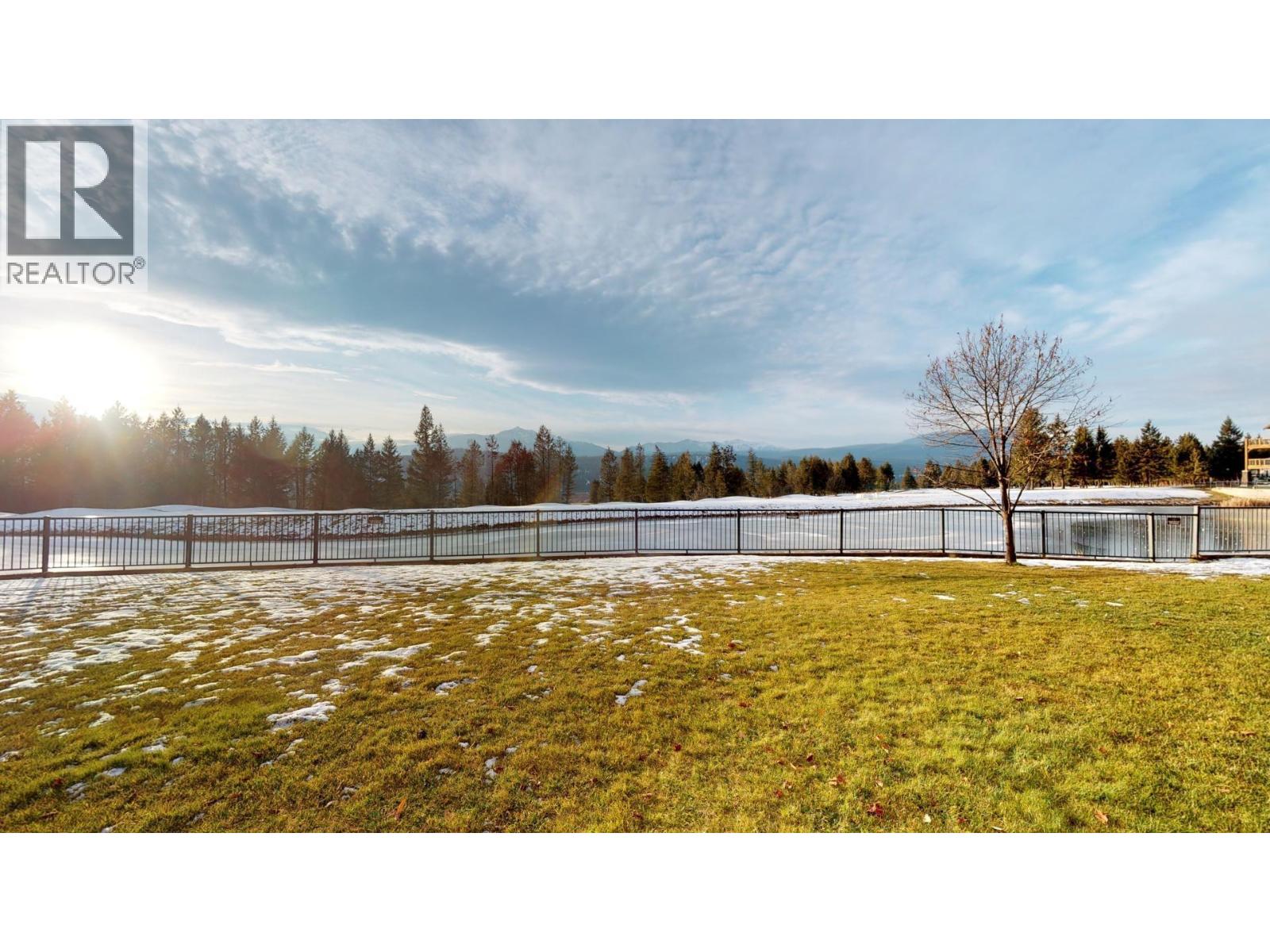 415 Q 400 BIGHORN Boulevard, Radium Hot Springs