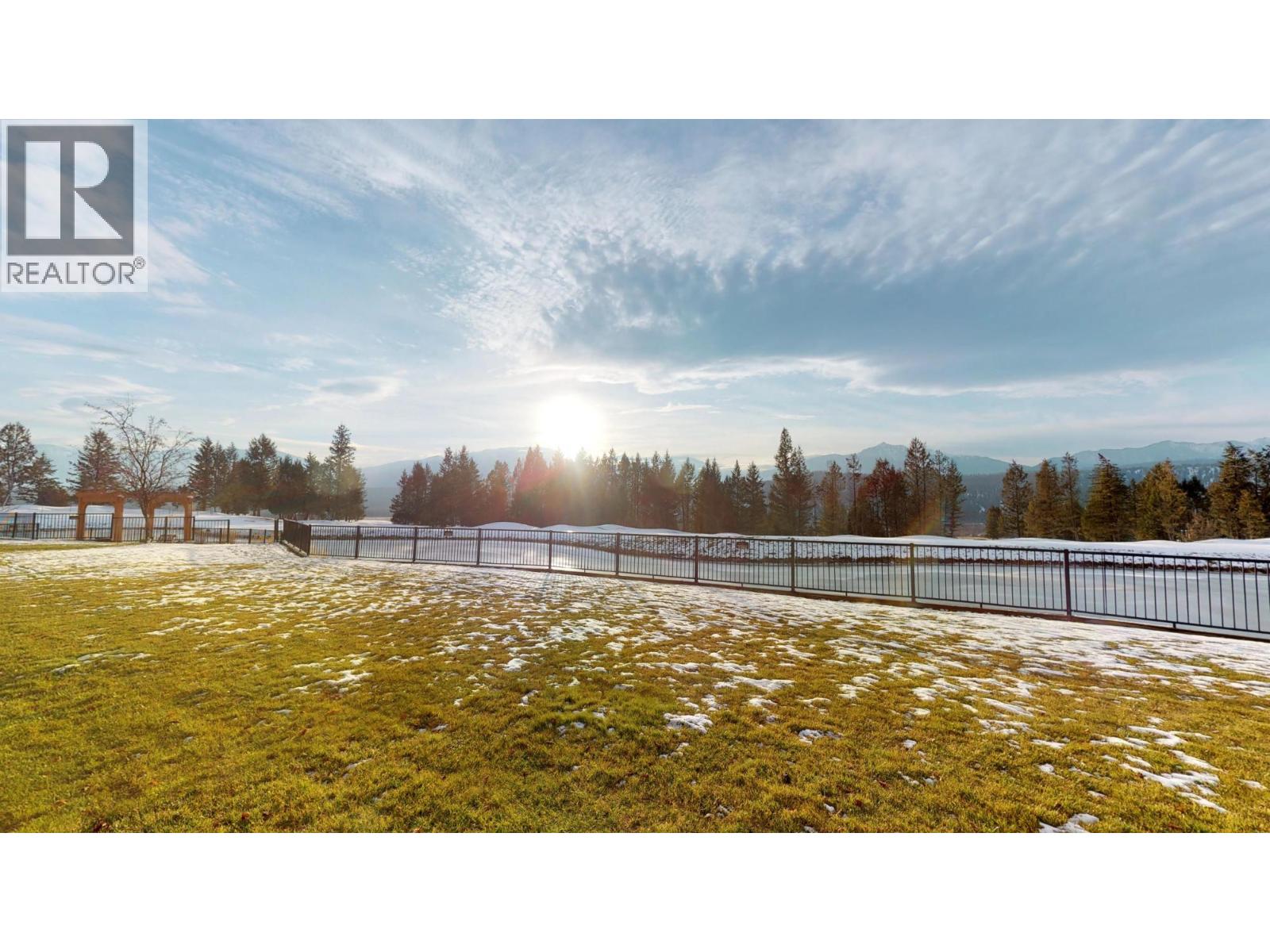 415 Q 400 BIGHORN Boulevard, Radium Hot Springs