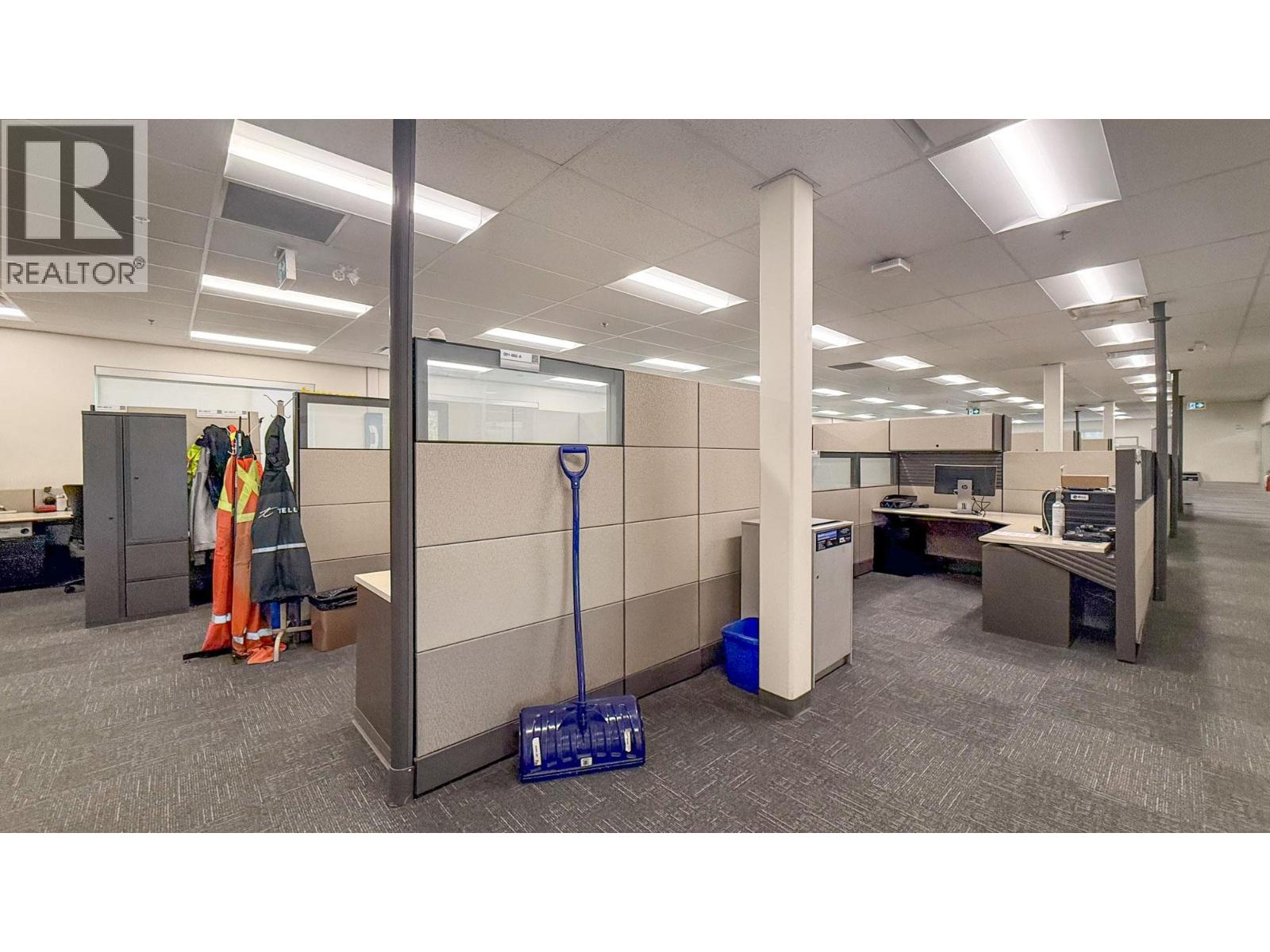 100 1090 Manhattan Drive, Kelowna