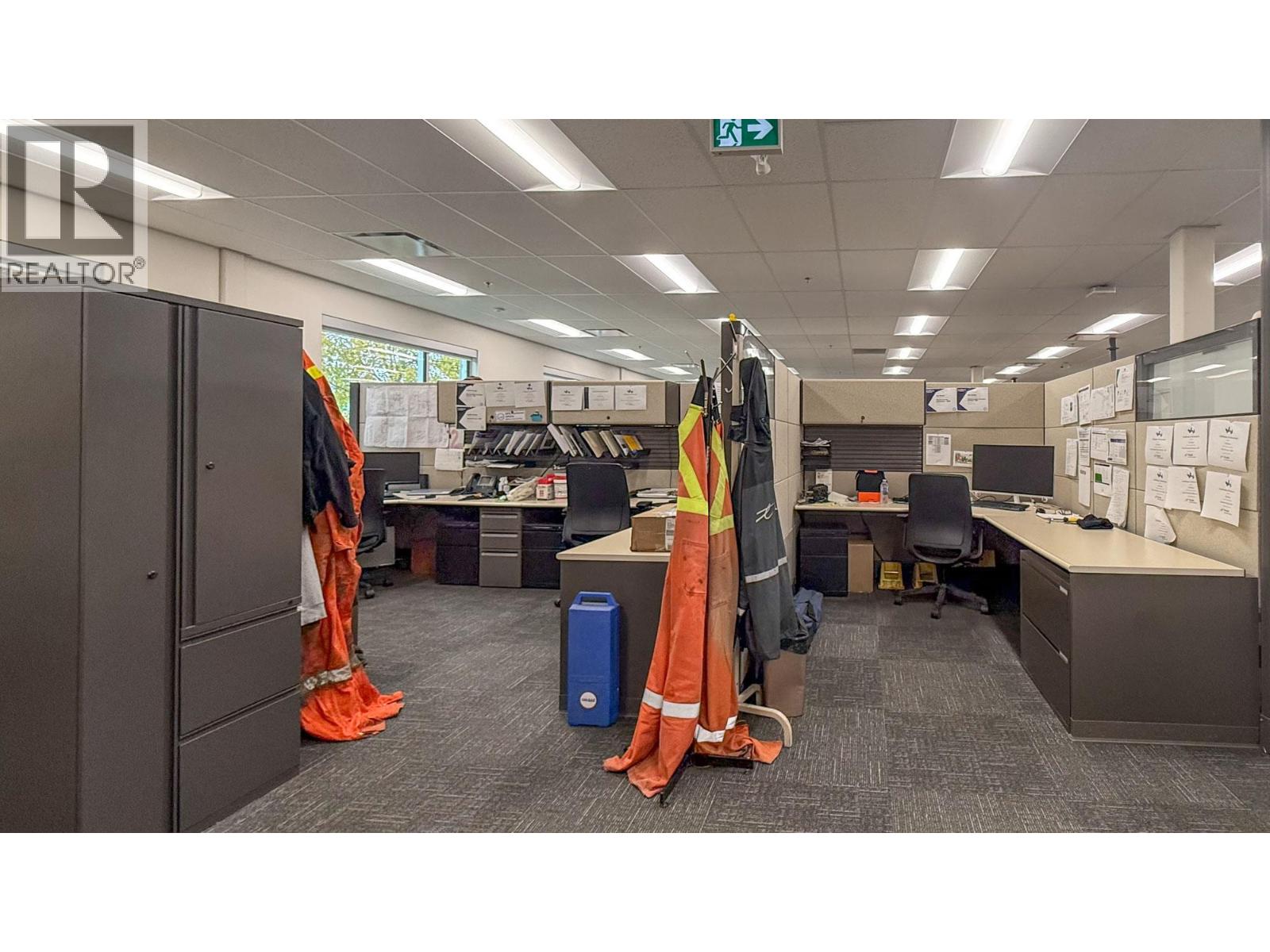 100 1090 Manhattan Drive, Kelowna