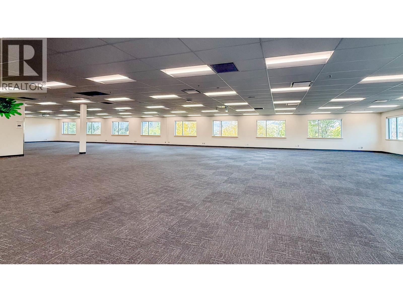 100 1090 Manhattan Drive, Kelowna