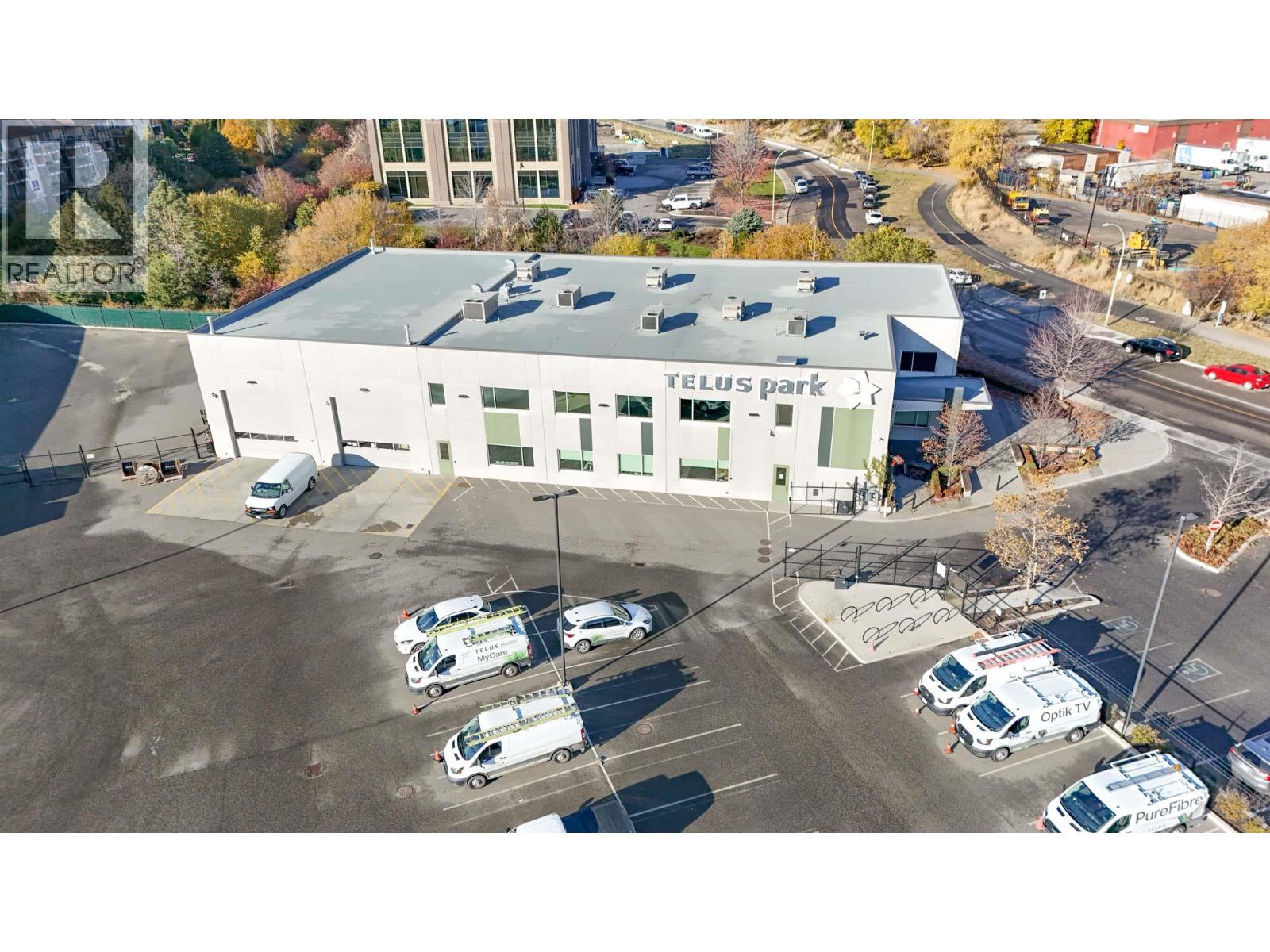 100 1090 Manhattan Drive, Kelowna