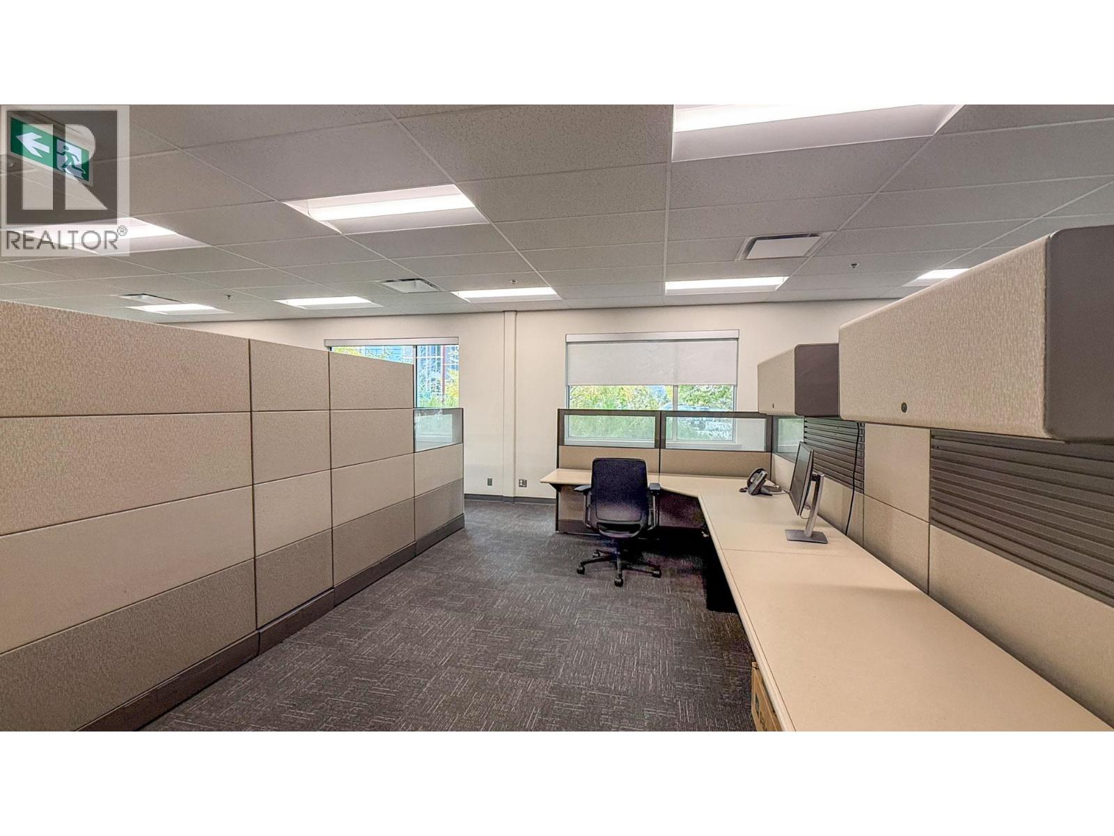 100 1090 Manhattan Drive, Kelowna