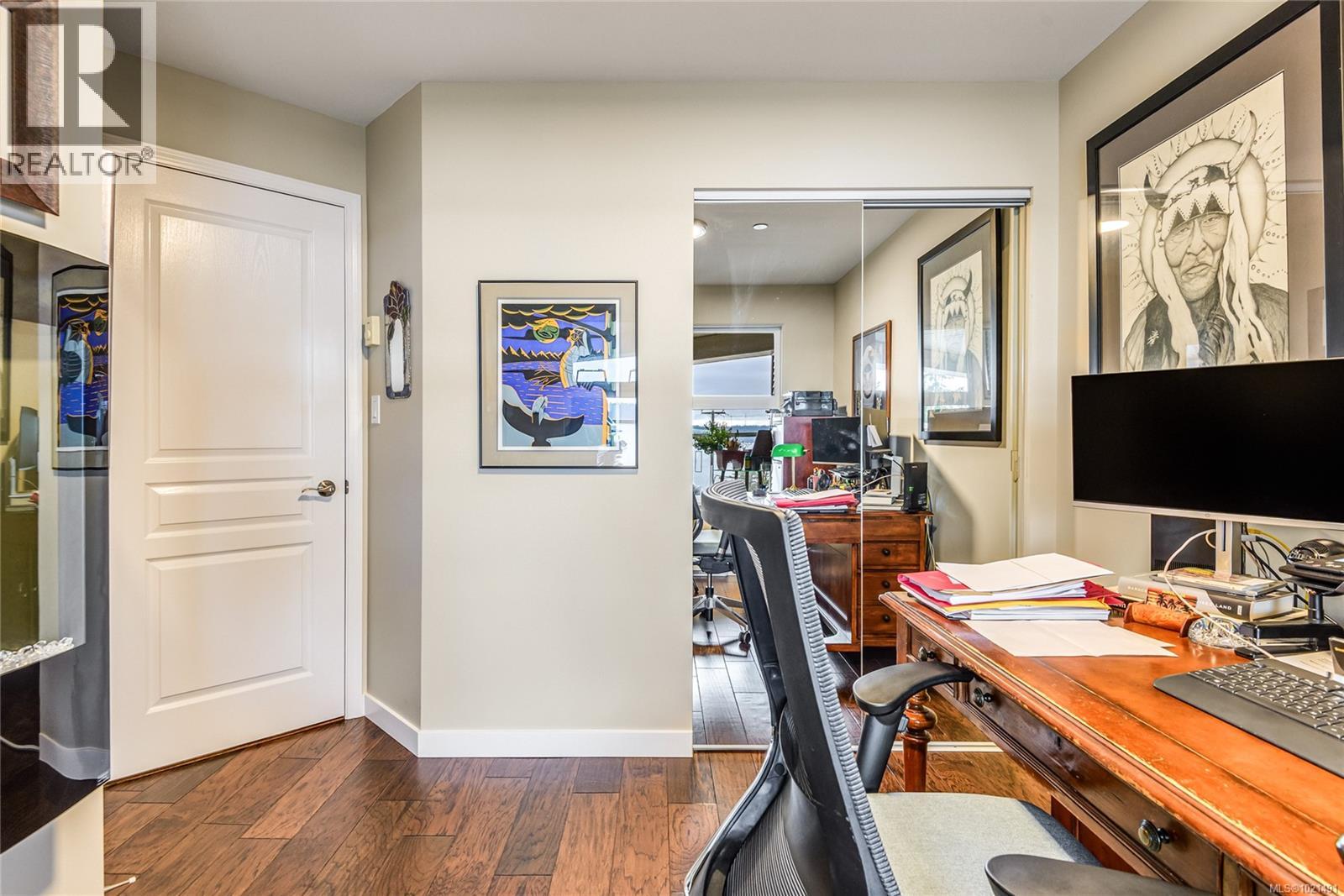 318 350 Island Hwy S, Campbell River