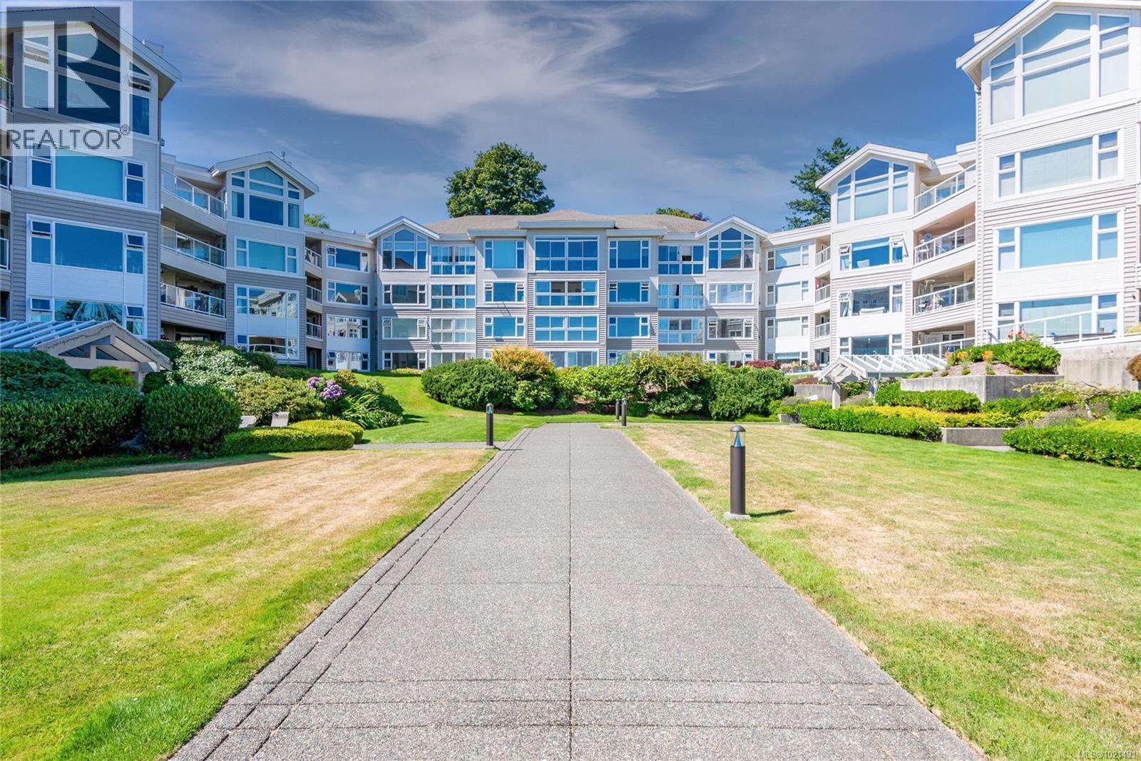 318 350 Island Hwy S, Campbell River