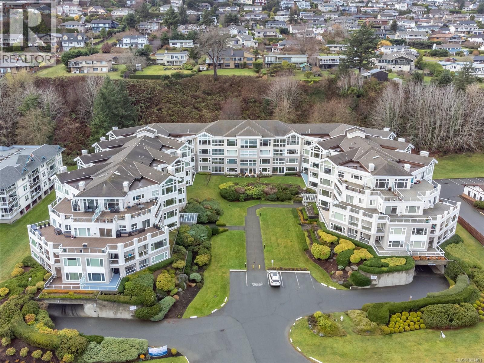 318 350 Island Hwy S, Campbell River