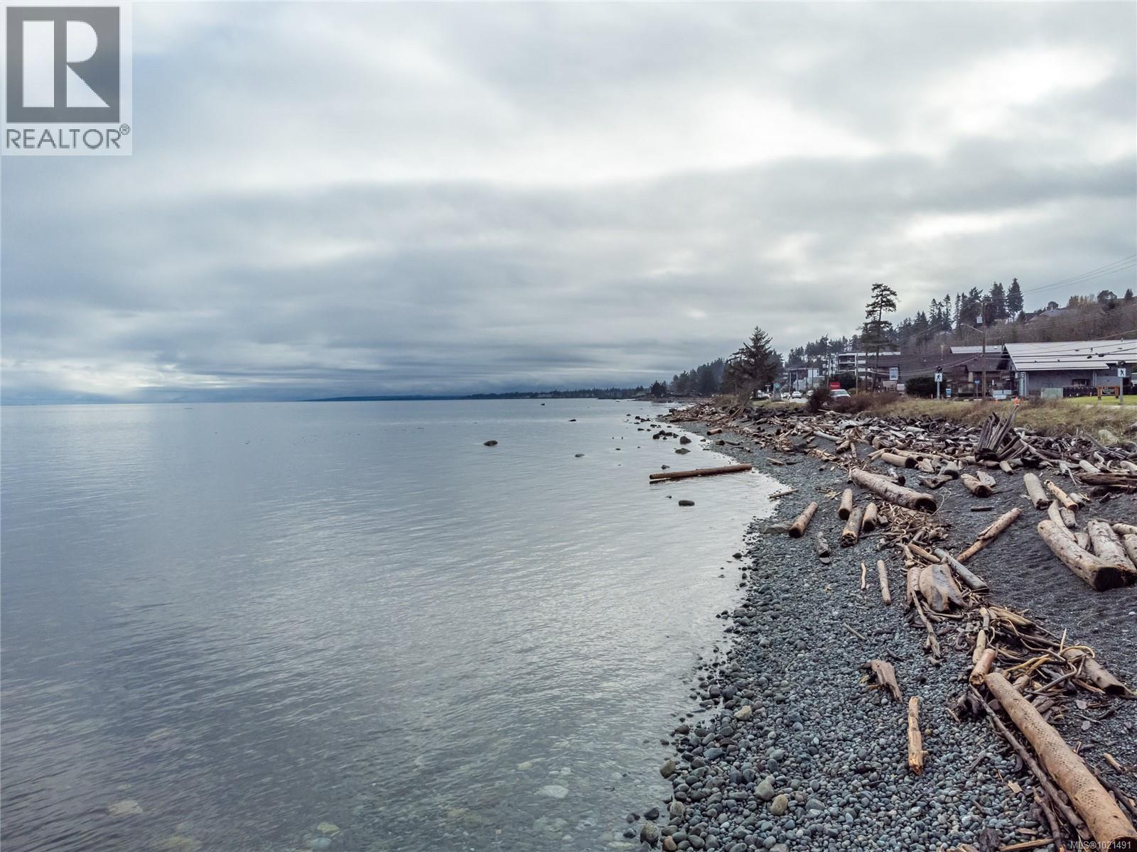 318 350 Island Hwy S, Campbell River