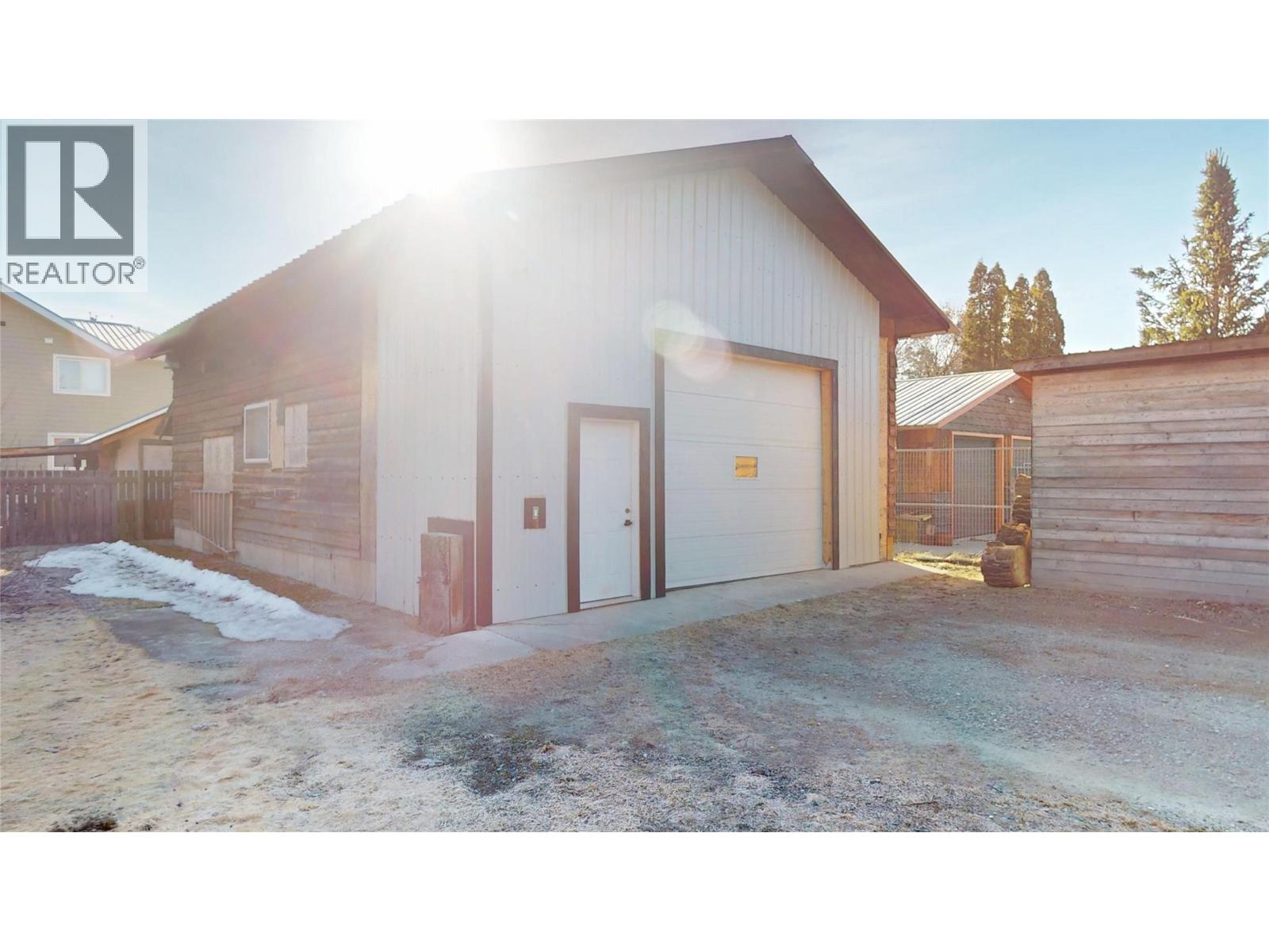 6228 Tamarack Road, Wasa