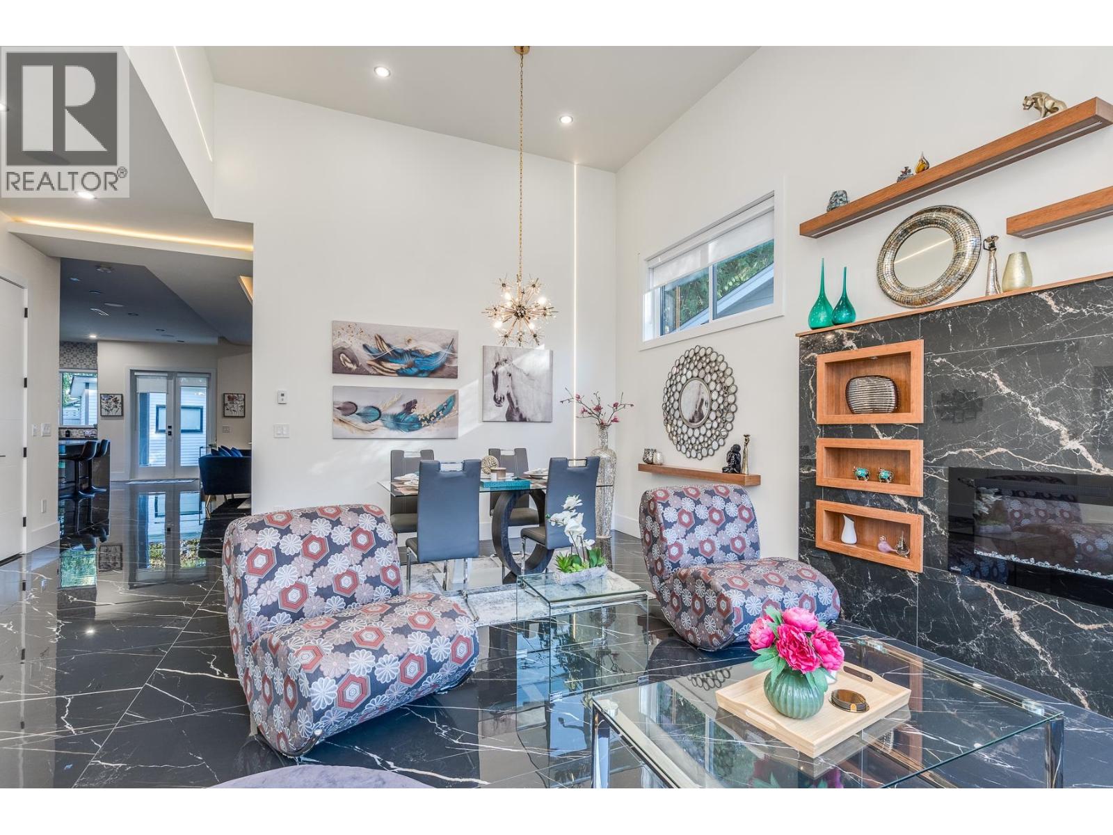 5845 WHITCOMB PLACE — photo 9