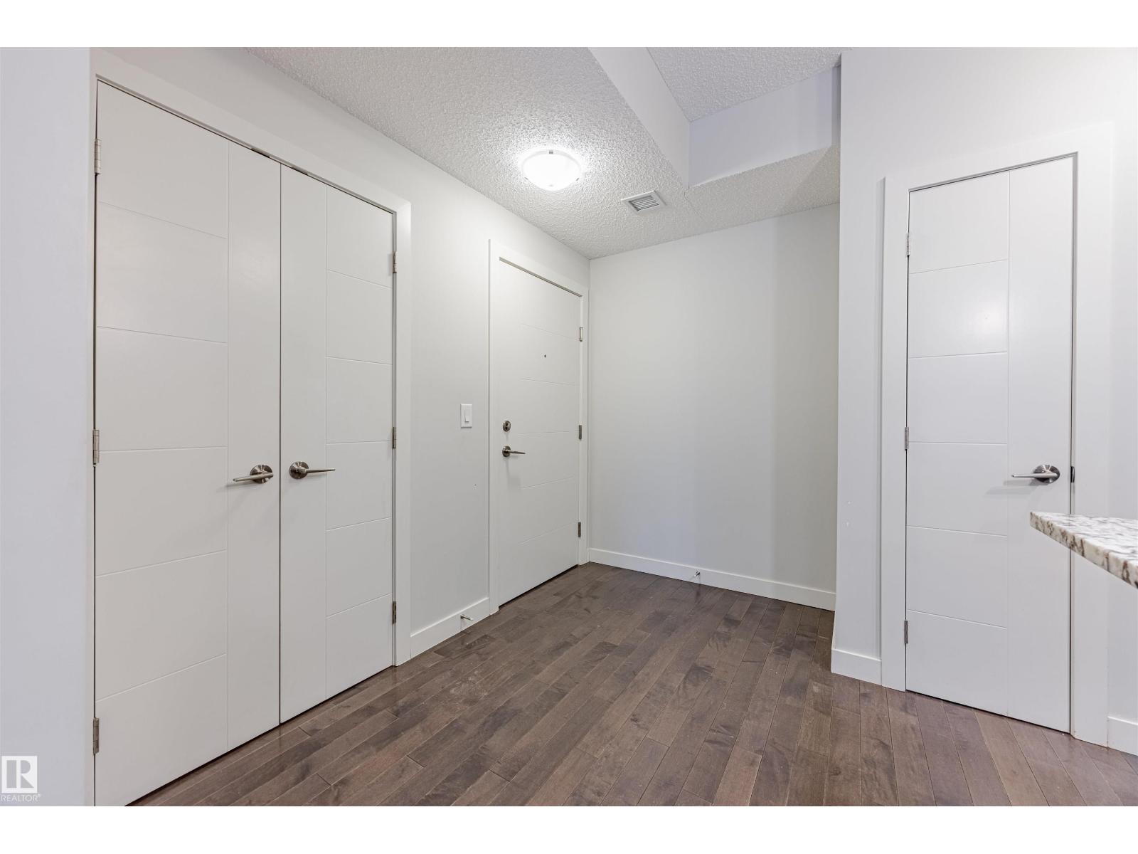 #121 10523 123 ST NW, Edmonton