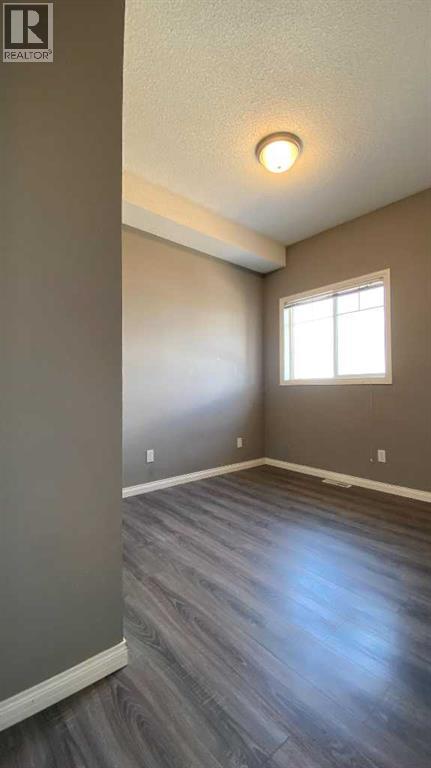 Single Family House for Sale in  Sierra Morena Landing SW Signal Hill Calgary 