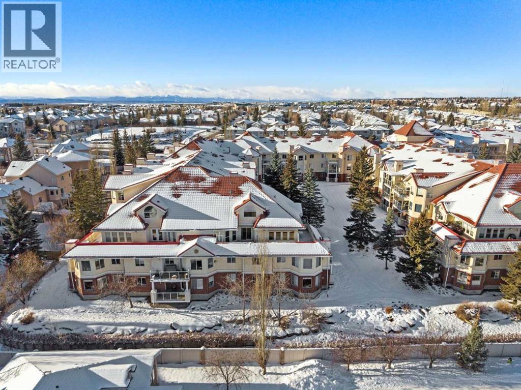 Single Family House Multi-level for Sale in   Simcoe Boulevard SW Signal Hill Calgary 