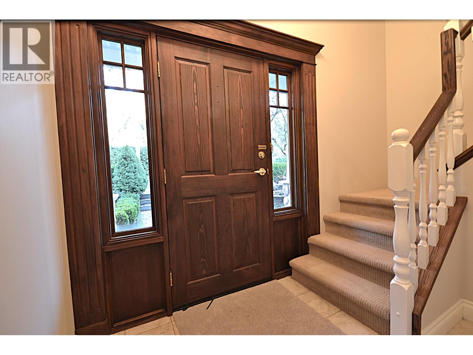 610 ROBINSON STREET, Coquitlam