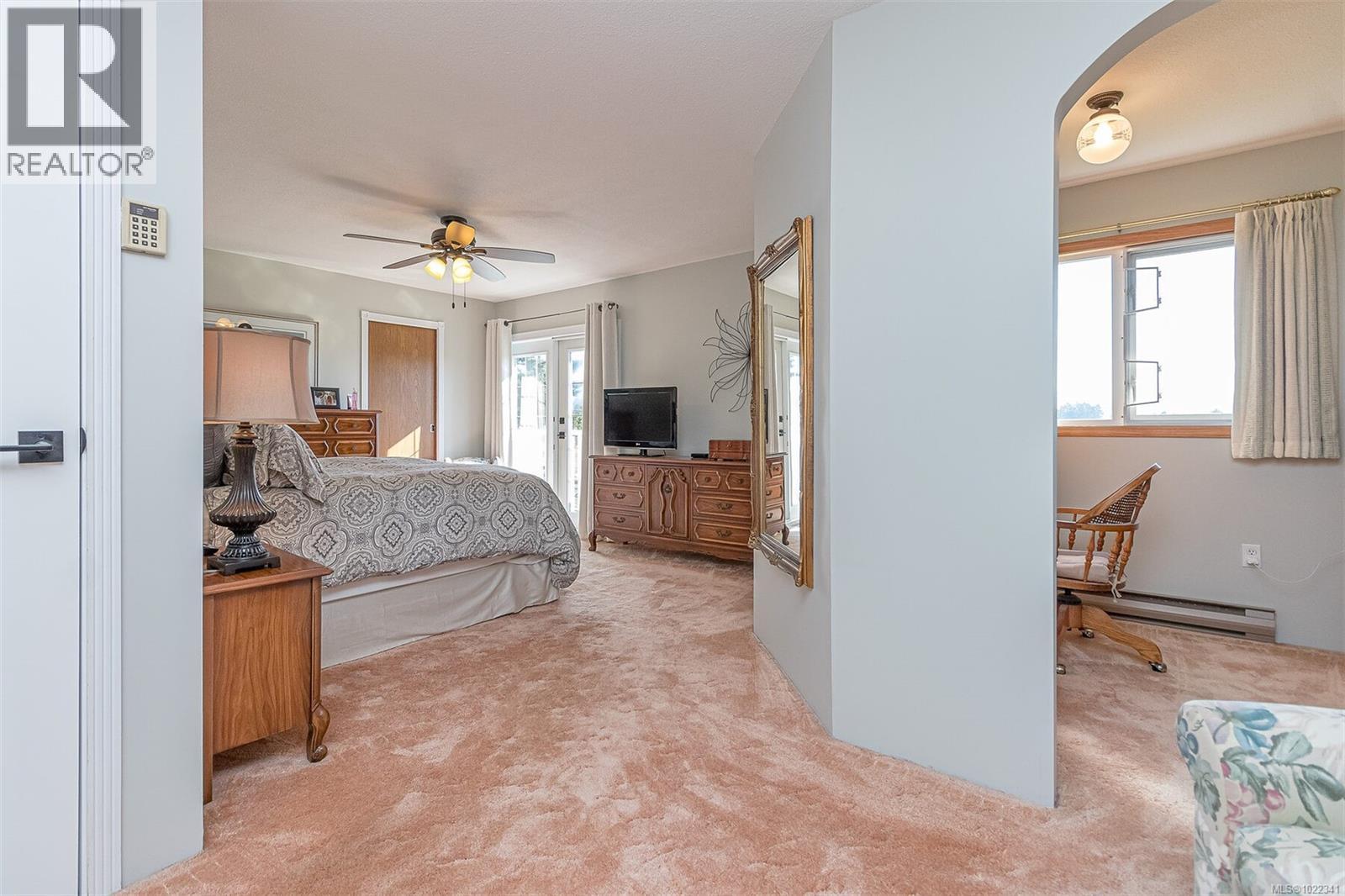 6627 Lakes Rd, Duncan