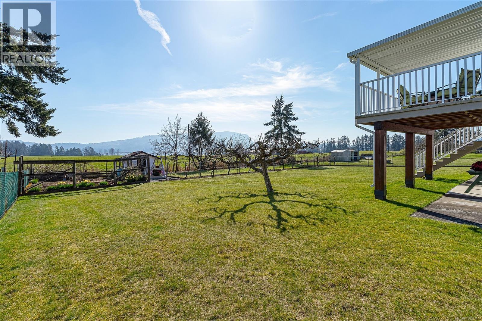 6627 Lakes Rd, Duncan