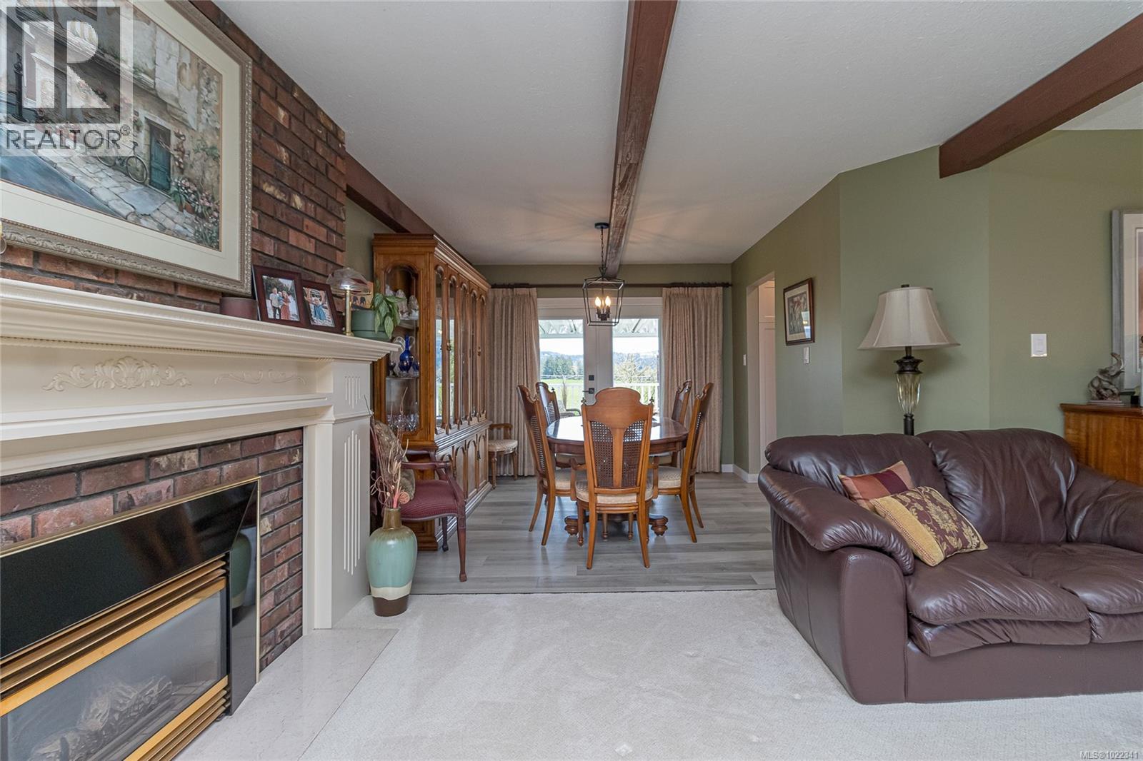 6627 Lakes Rd, Duncan