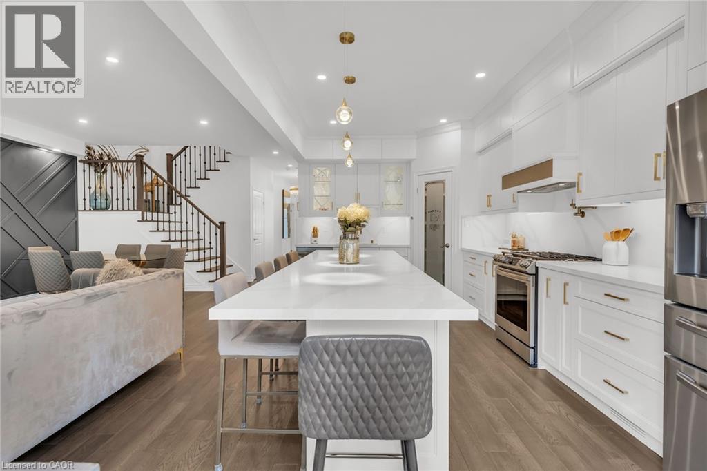 122 SHOREVIEW PLACE - 11