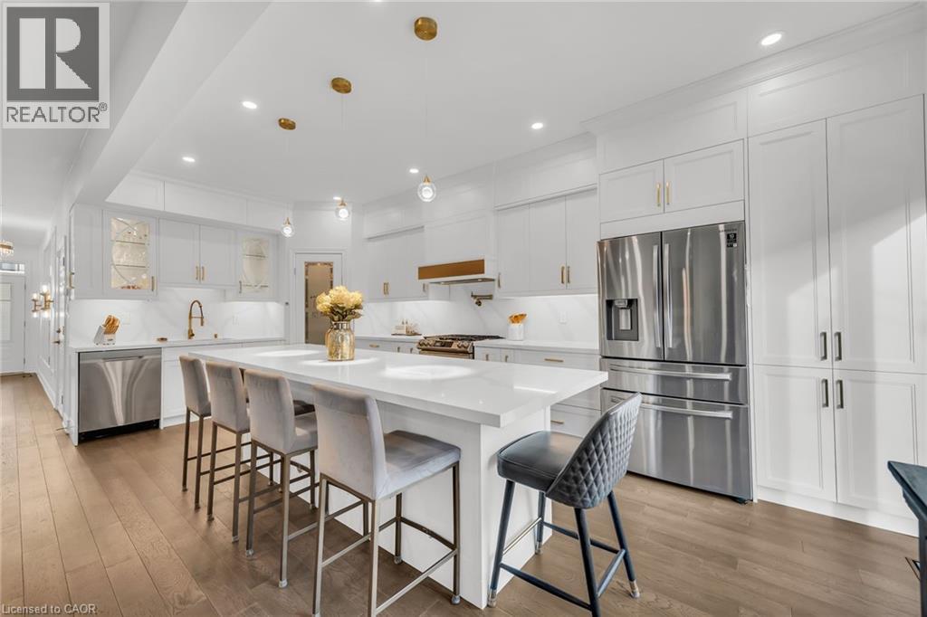 122 SHOREVIEW PLACE - 16