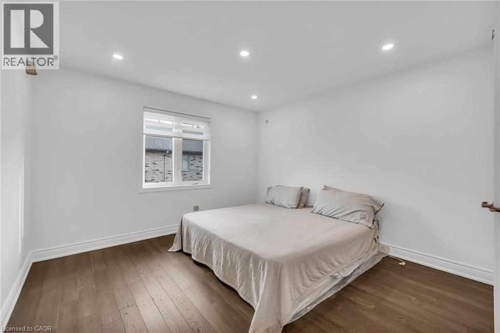 122 SHOREVIEW PLACE - 38