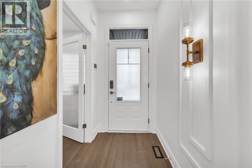 122 SHOREVIEW PLACE - 5