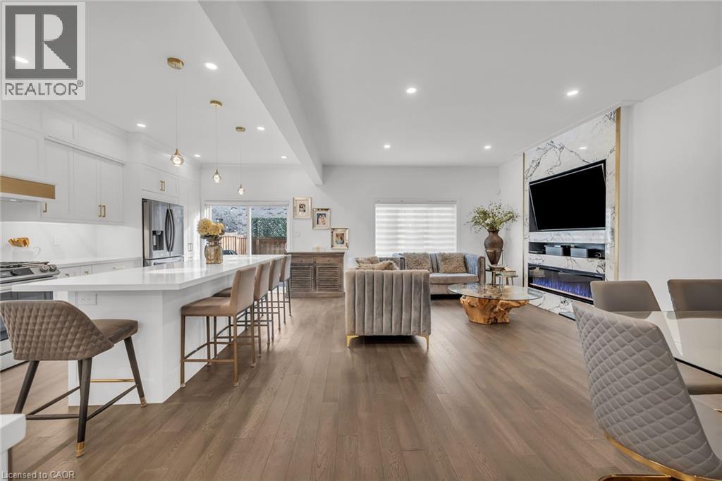 122 SHOREVIEW PLACE - 8