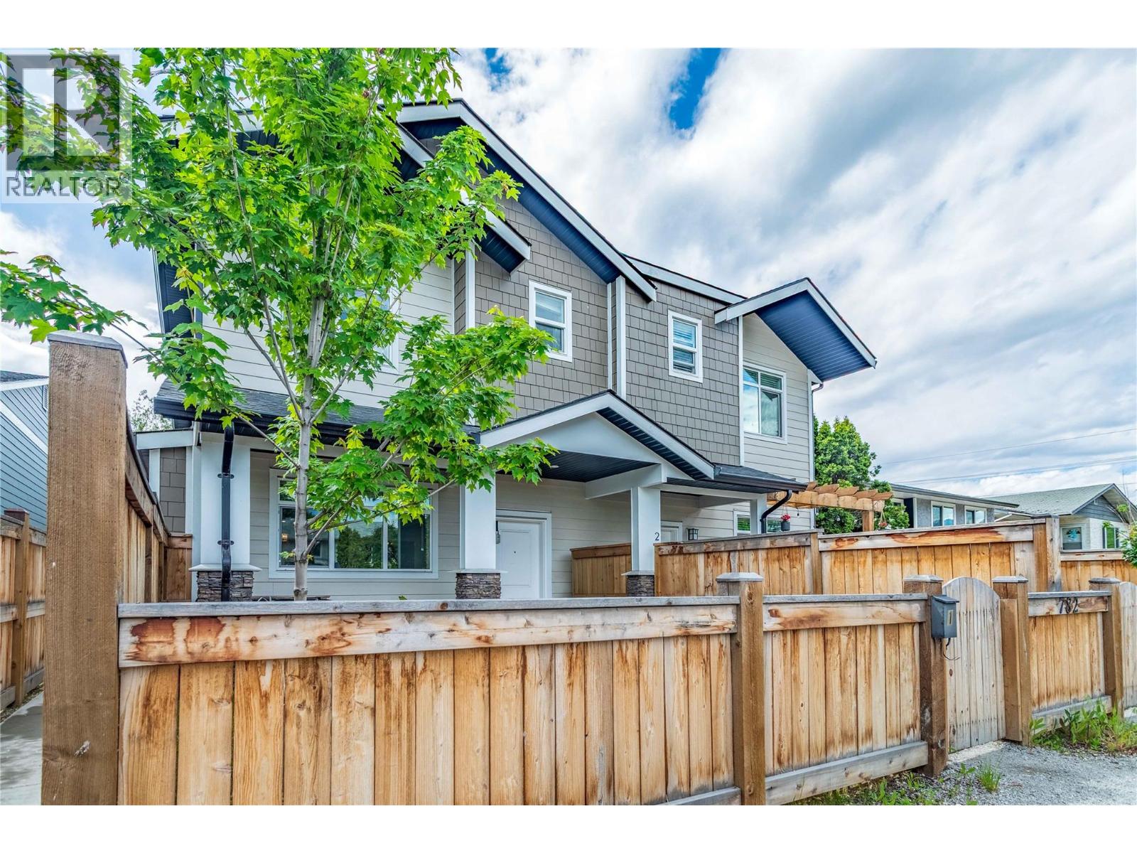 1 782 Coopland Crescent, Kelowna