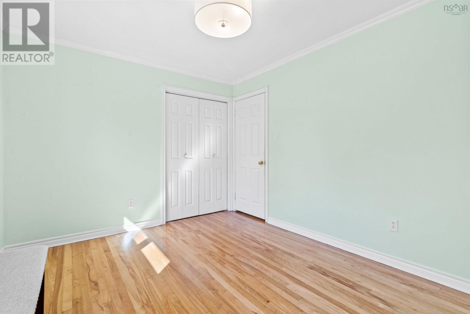 Property 27 of 47 of 1059 Fall River Road