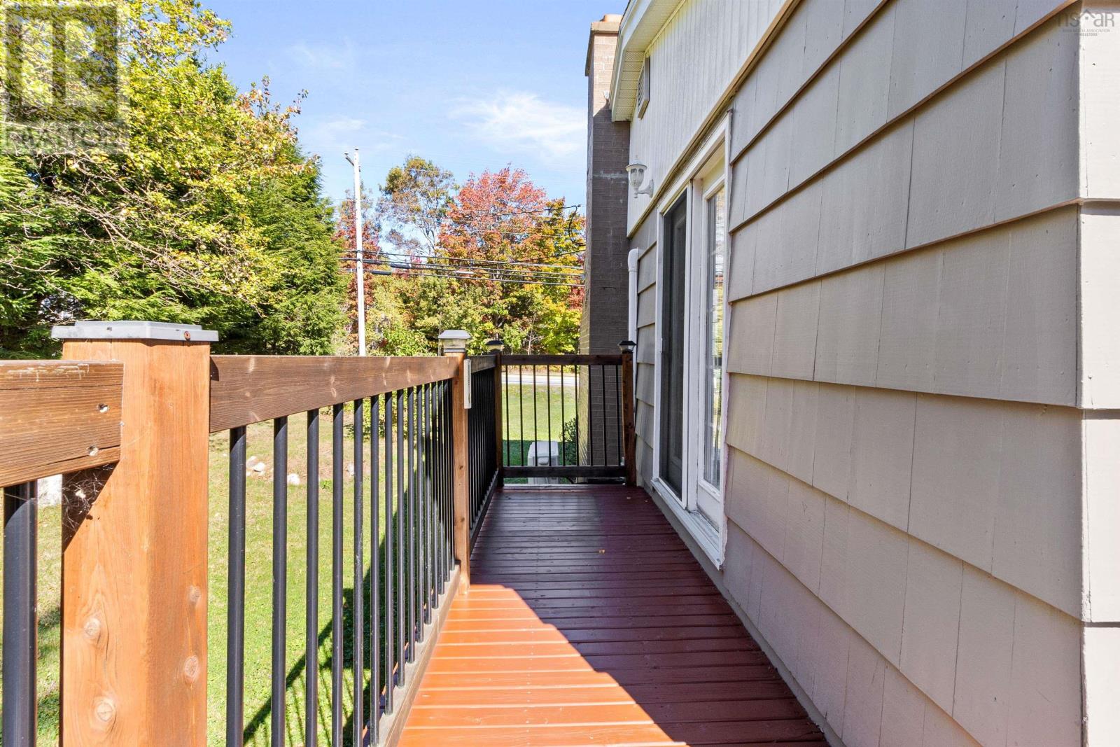 Property 37 of 47 of 1059 Fall River Road