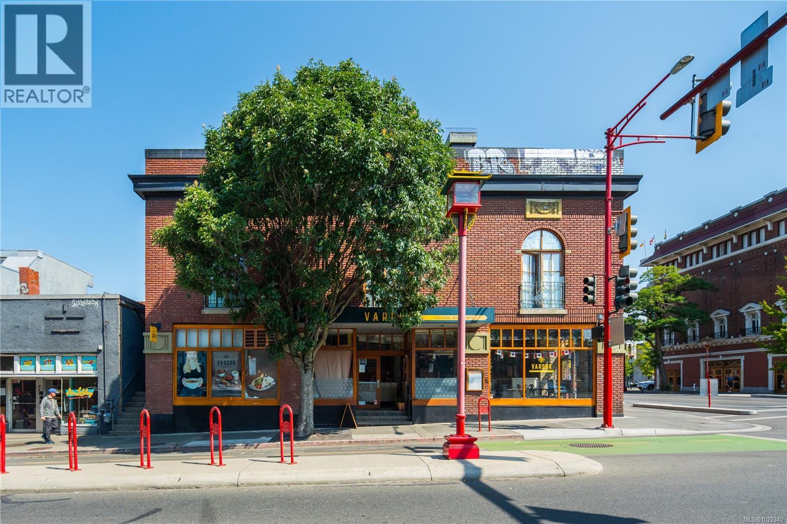 204 588 Pandora Avenue, Victoria