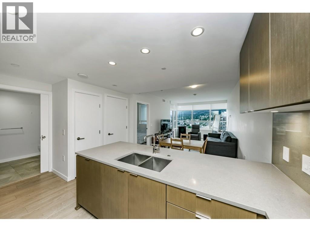 1401 112 E 13TH STREET, North Vancouver