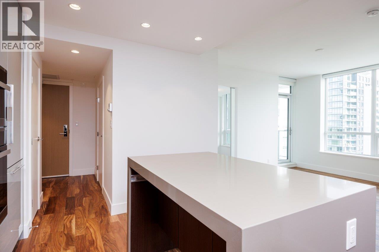 1008 1632 LIONS GATE LANE, North Vancouver